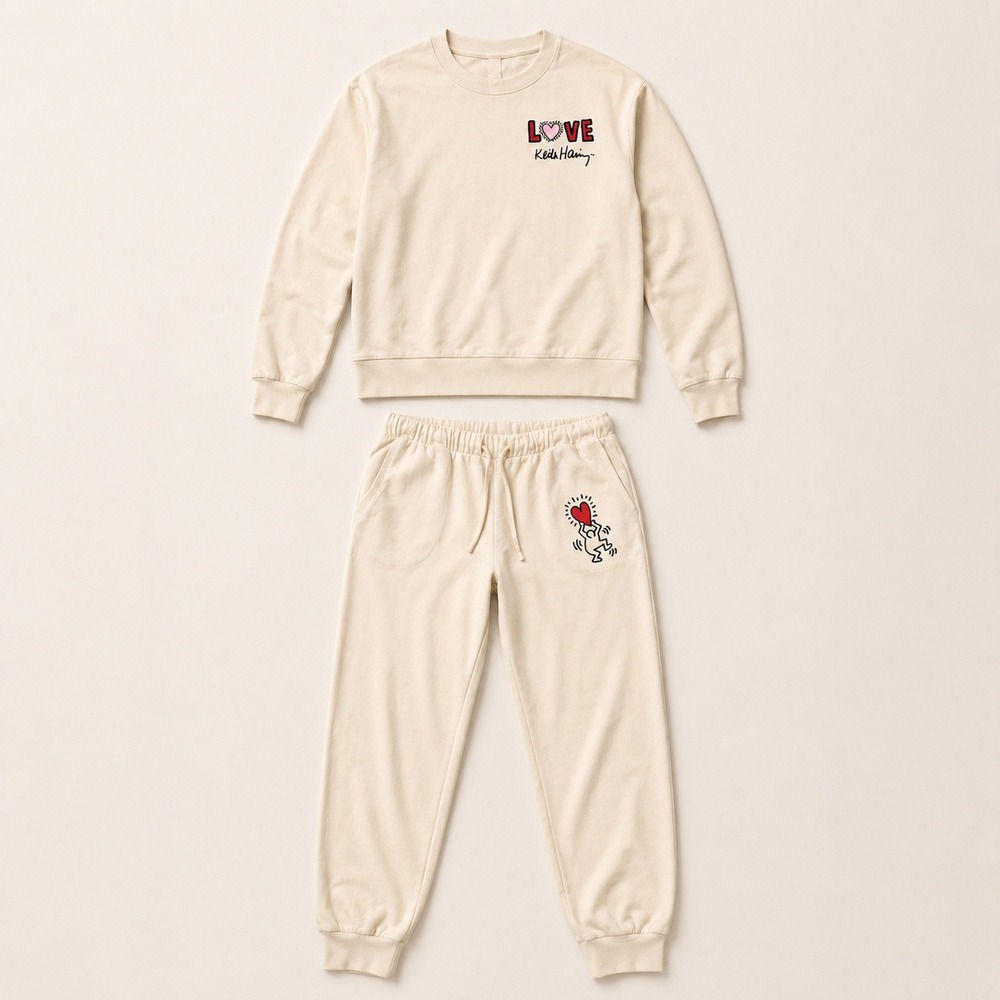 Keith Haring Love Graphic Sweatshirt and Joggers Loungewear Set Cream Small